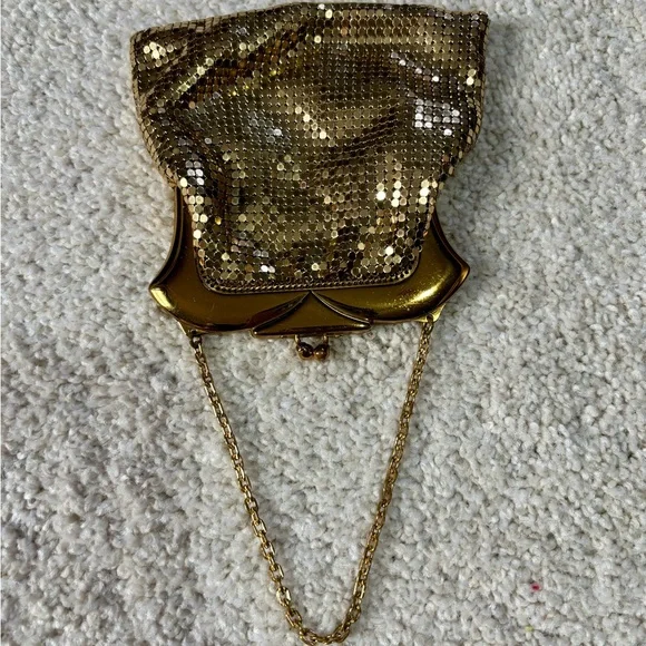 Vintage Whiting & Davis Metal Mesh Chain Mail Coin Purse KISS Lock - Picture 8 of 8